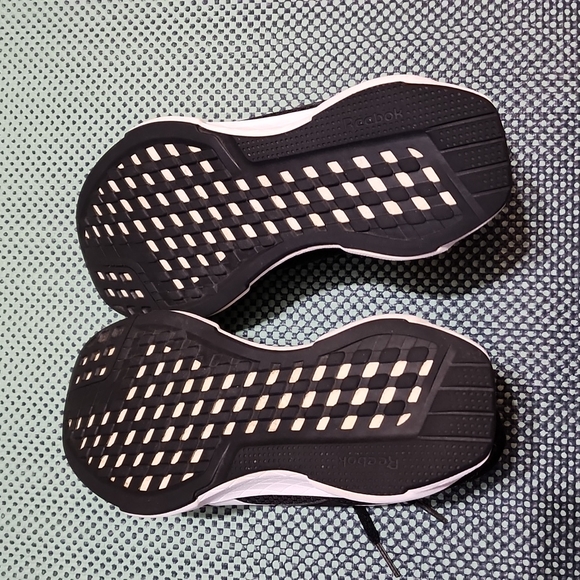 Reebok Energen Plus 2 Running Shoes - Picture 11 of 15